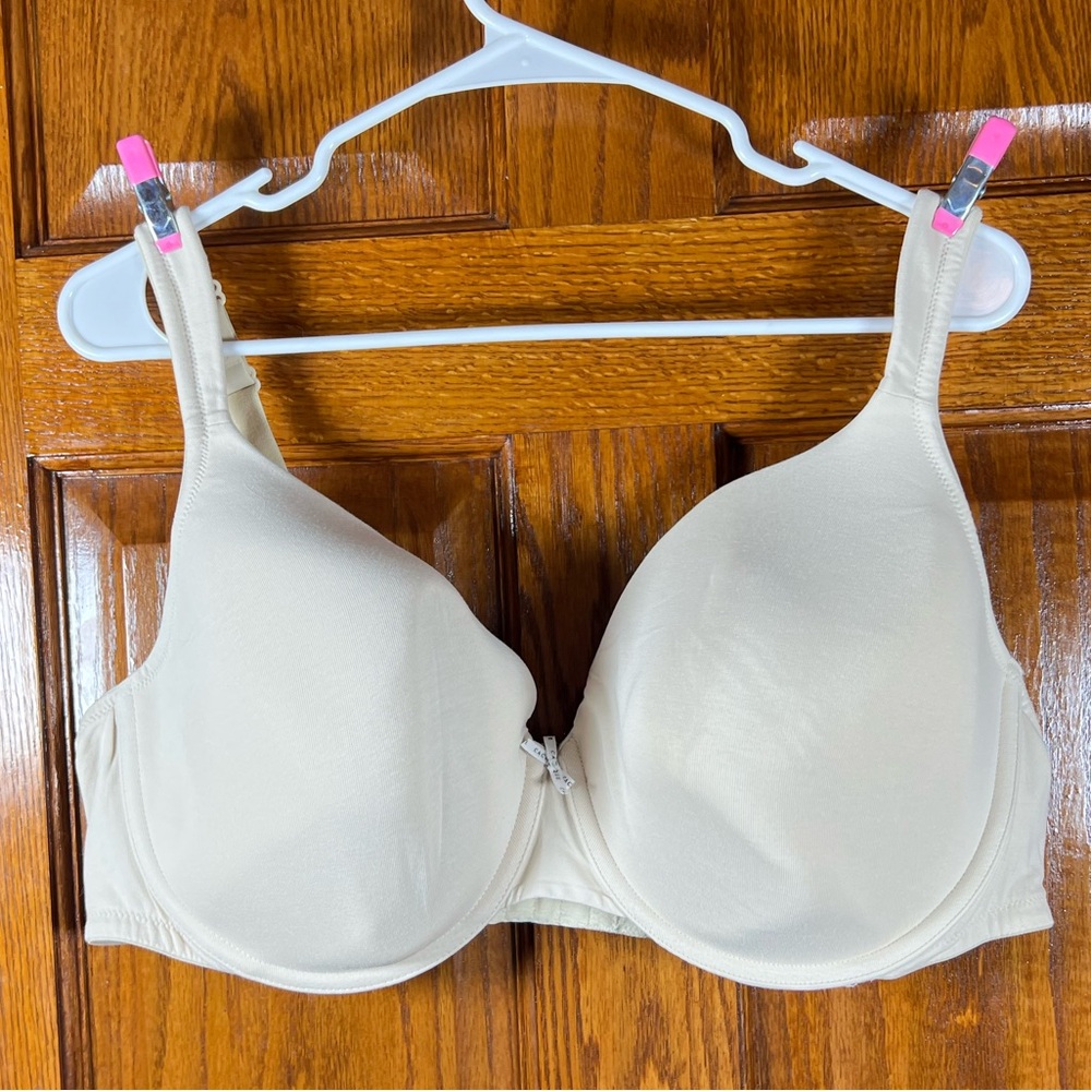 Cacique Bra 46 DD Lightly Lined